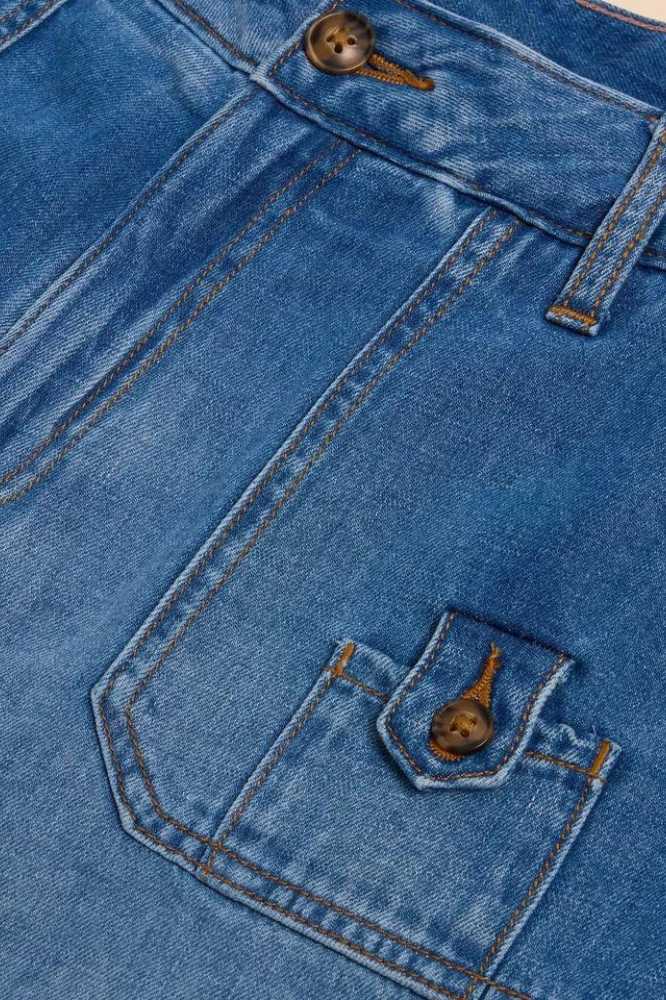 White Stuff Mollie Combat Denim Shorts Mid Denim - La Vie en Rose Damesmode