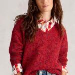 White Stuff Texture V Neck J umper Mid Red - La Vie en Rose Damesmode
