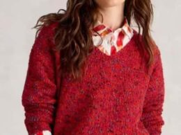 White Stuff Texture V Neck J umper Mid Red - La Vie en Rose Damesmode