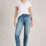 White Stuff Tilly Tapered Jeans Light Denim - La Vie en Rose Damesmode