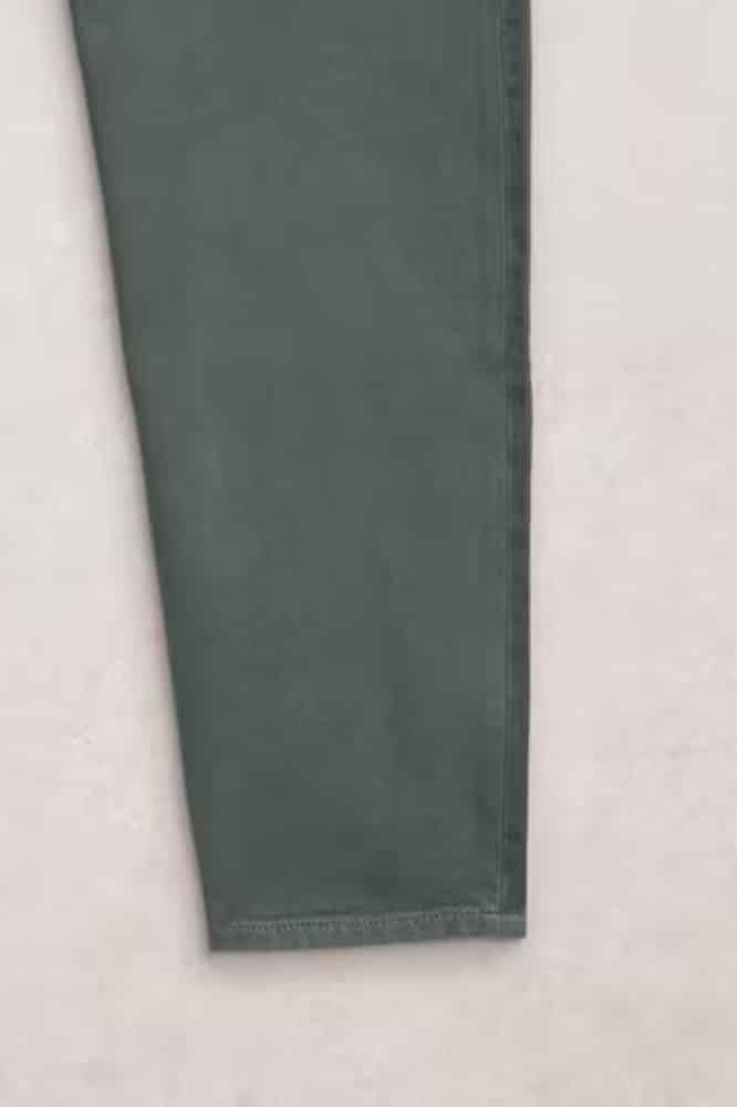 White Stuff Tilly Tapered Jeans Mid Green - La Vie en Rose Damesmode