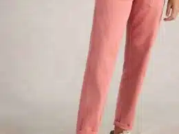 White Stuff Twister Chino Trouser Mid Red - La Vie en Rose Damesmode