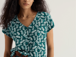 Seasalt Cornwall Studio Glass Top Indigo Leaf Dark Wreckage