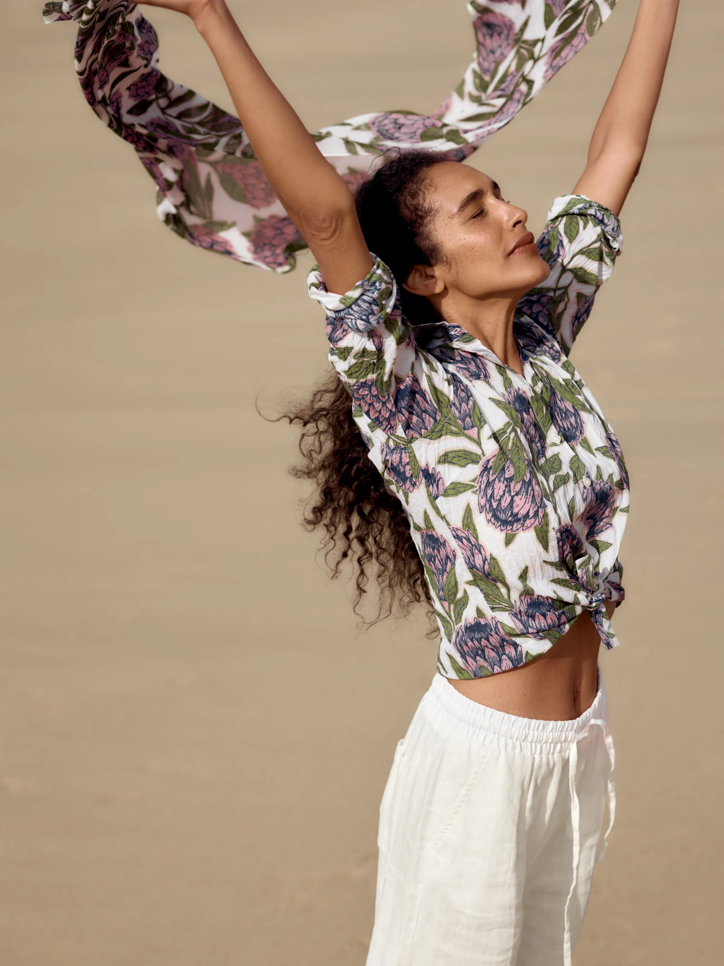 Seasalt Cornwall Larissa Shirt Proteas Chalk - La Vie en Rose Damesmode