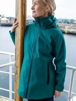 DaneLittle_Sister_Raincoat_Dark_Green_8c1acbc2-e06d-4439-9980-b7cbcefe651f