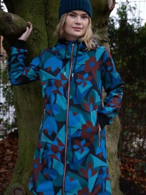 Danefae-Danejane-Softshelll-Black-Merlot-Geofleur-La-Vie-en-Rose-Damesmode-9