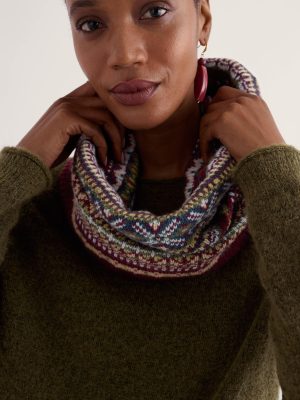 Falling Light Snood Larkspur Dark Hellebore - 4