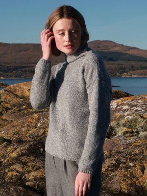 Fisherman out of Ireland Funnel Neck Slouchy Sweater Grey Extrafine Merino - La Vie en Rose Damesmode Enkhuizen