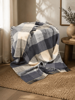 John Hanly Merino Cashmere Throw Cream Grey Large Block Herringbone 1485 - La Vie en Rose Damesmode Enkhuizen (1)
