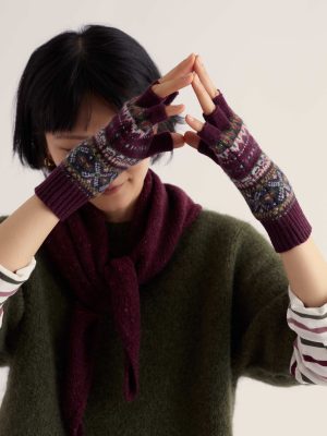 Mabyn Mittens Larkspur Dark Hellebore - 3