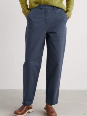 Seasalt Cornwall Mor Path Organic Cotton Tapered Trousers Maritime - La Vie en Rose Damesmode