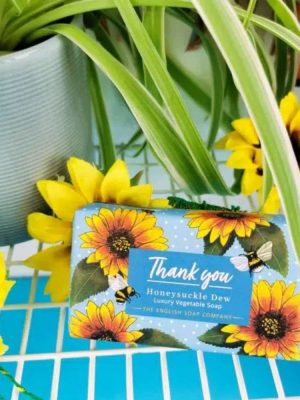 The-English-Soap-Company-Honeysuckle-Dew-Thank-You-Soap-2