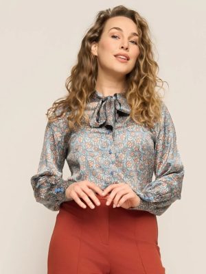 Very Cherry Ruffle Blouse Autumn BLoom- La Vie en Rose Damesmode